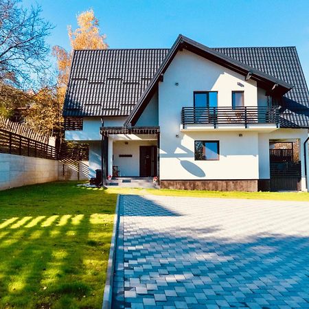 Pensiunea Cityview Câmpulung Moldovenesc Екстериор снимка