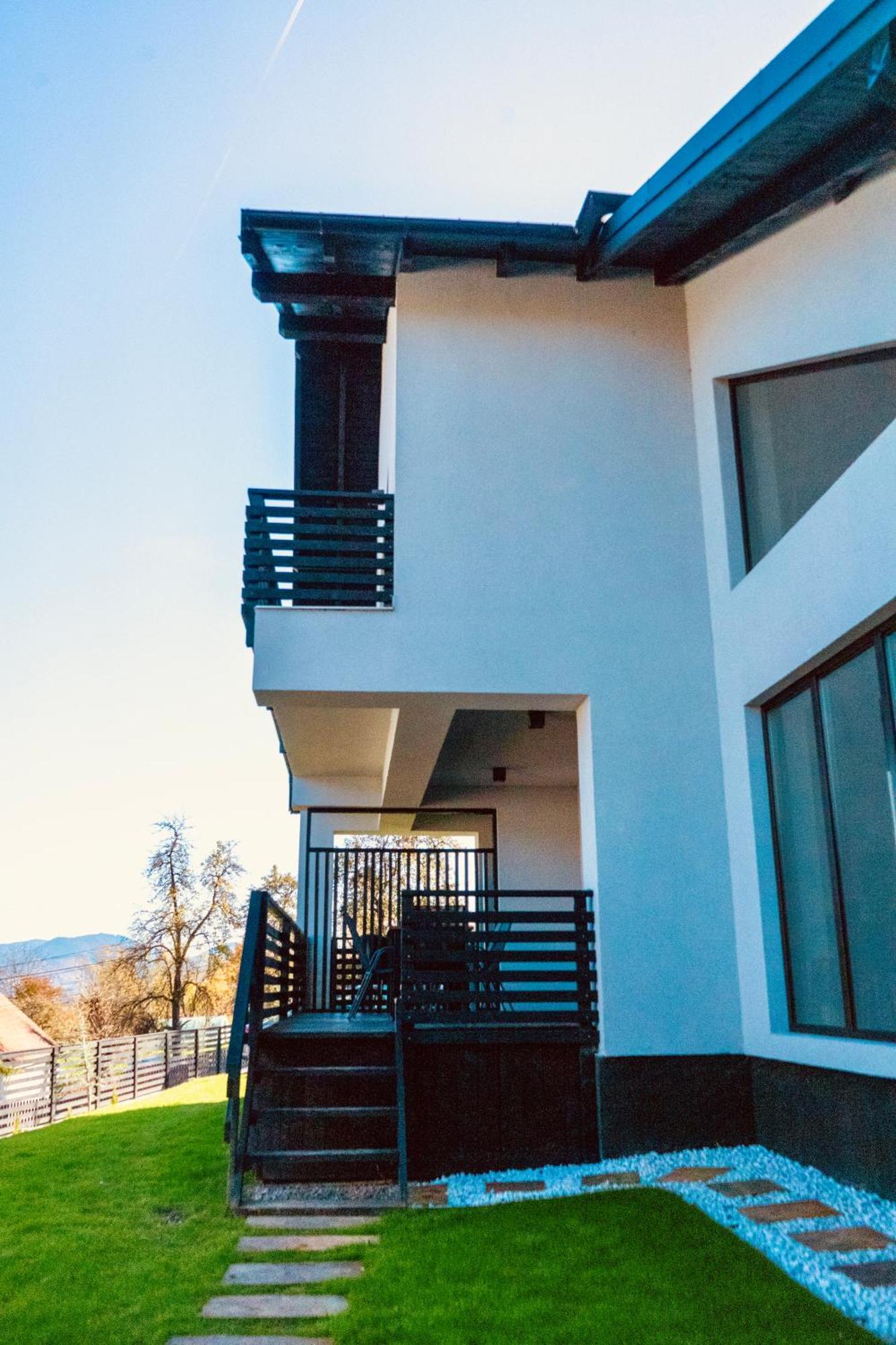 Pensiunea Cityview Câmpulung Moldovenesc Екстериор снимка