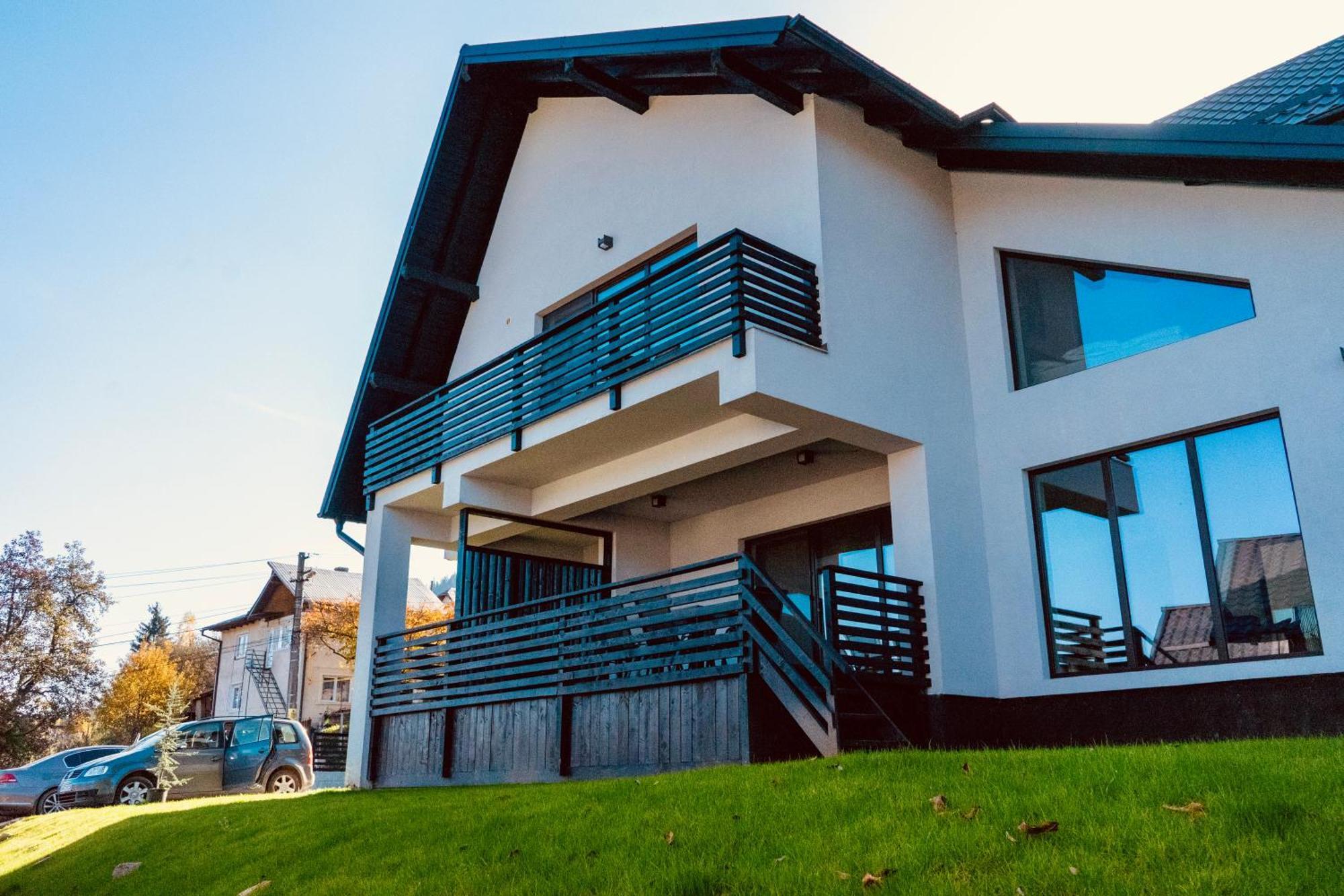 Pensiunea Cityview Câmpulung Moldovenesc Екстериор снимка
