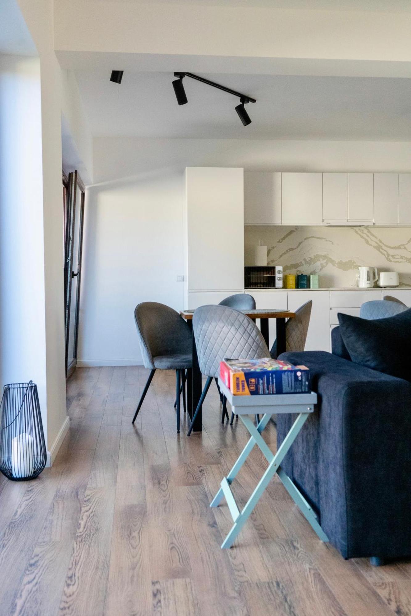 Pensiunea Cityview Câmpulung Moldovenesc Екстериор снимка