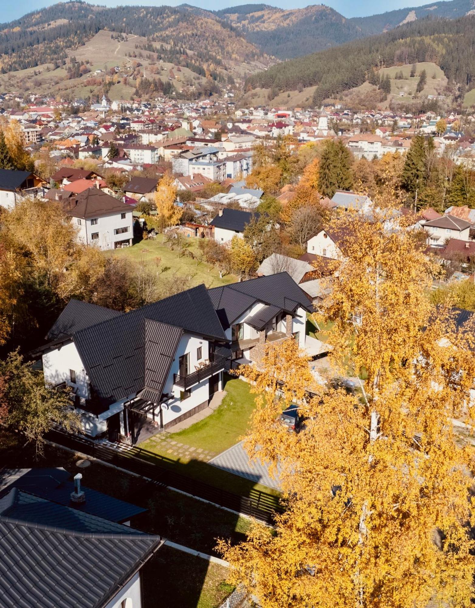 Pensiunea Cityview Câmpulung Moldovenesc Екстериор снимка